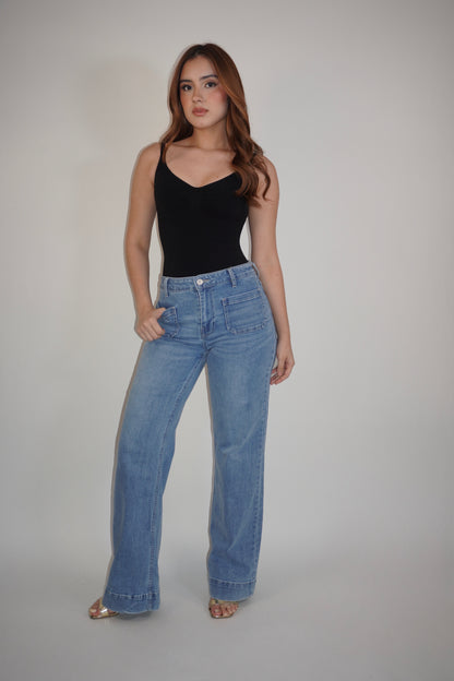 Light Blue Denim Flared Jeans With Pockets