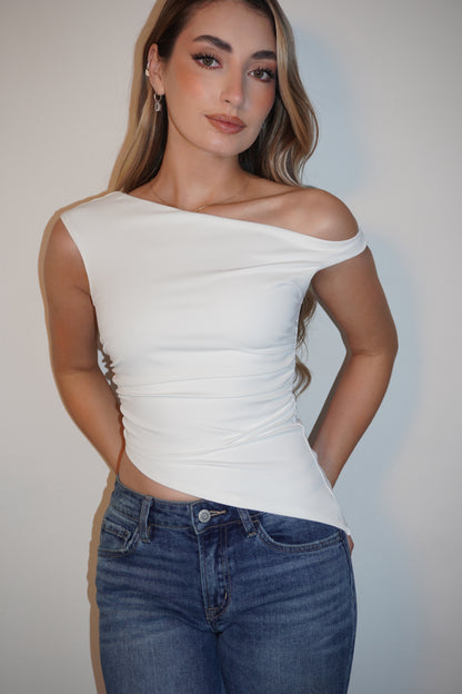 New Asymmetrical Non-Stretch Top