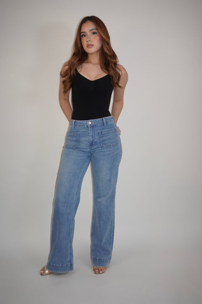 Light Blue Denim Flared Jeans With Pockets