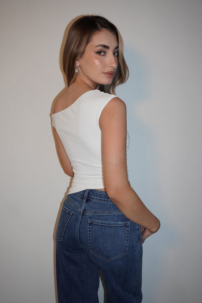 New Asymmetrical Non-Stretch Top